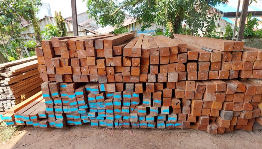 Jual Kayu Balau Merah Jual Kayu Balau Merah